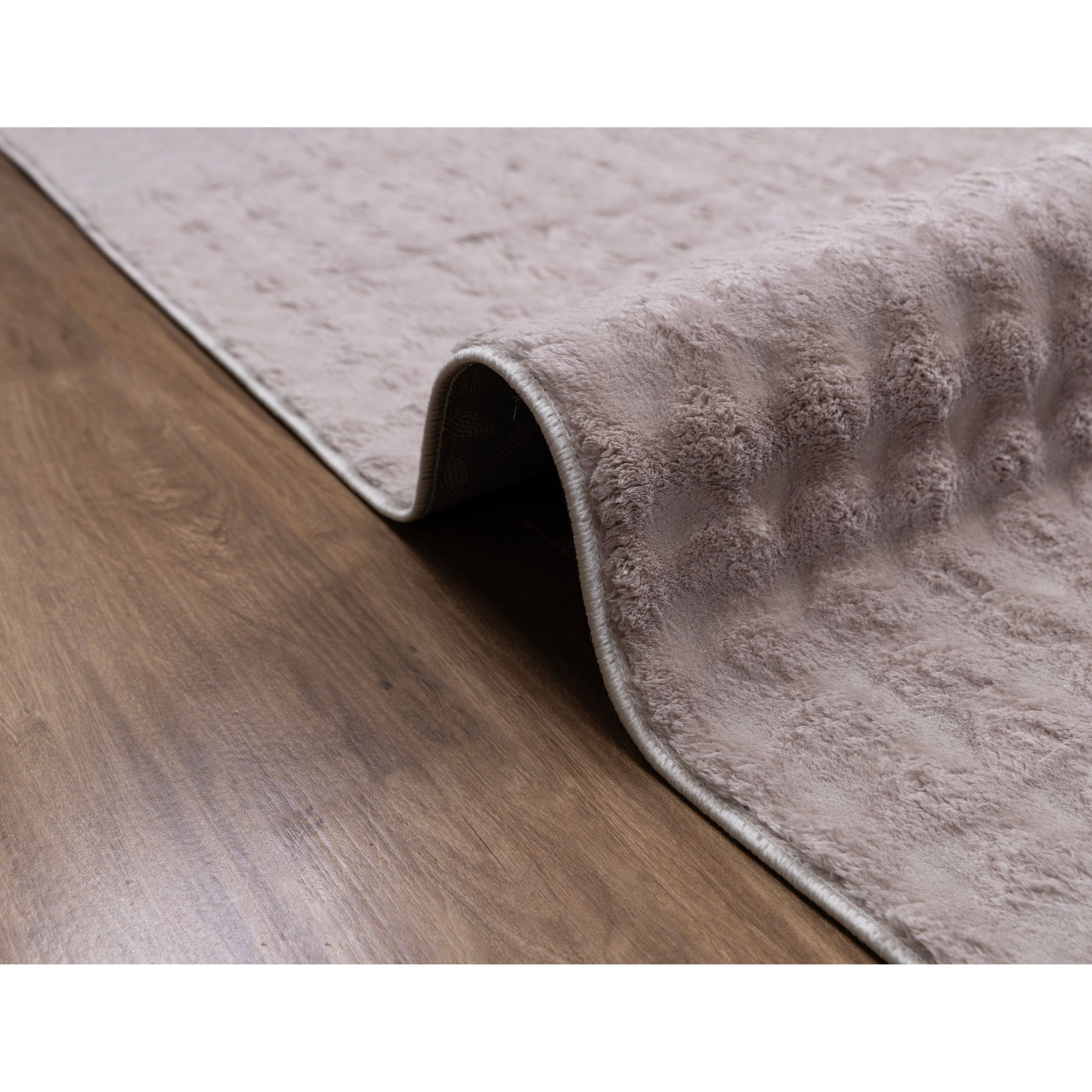 velvet pile hallway carpet