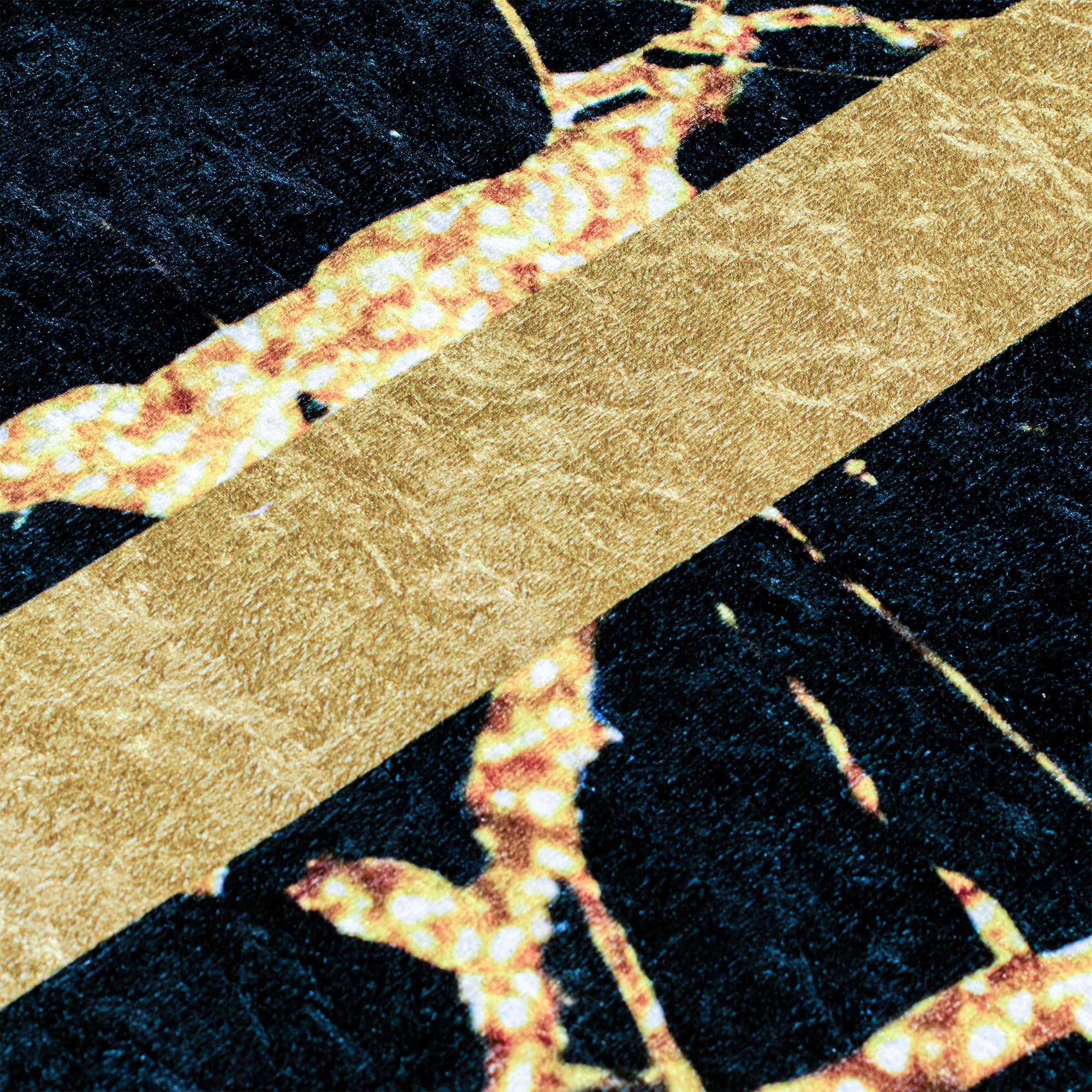 Onyx Vein Carpet - 100cm x 280cm