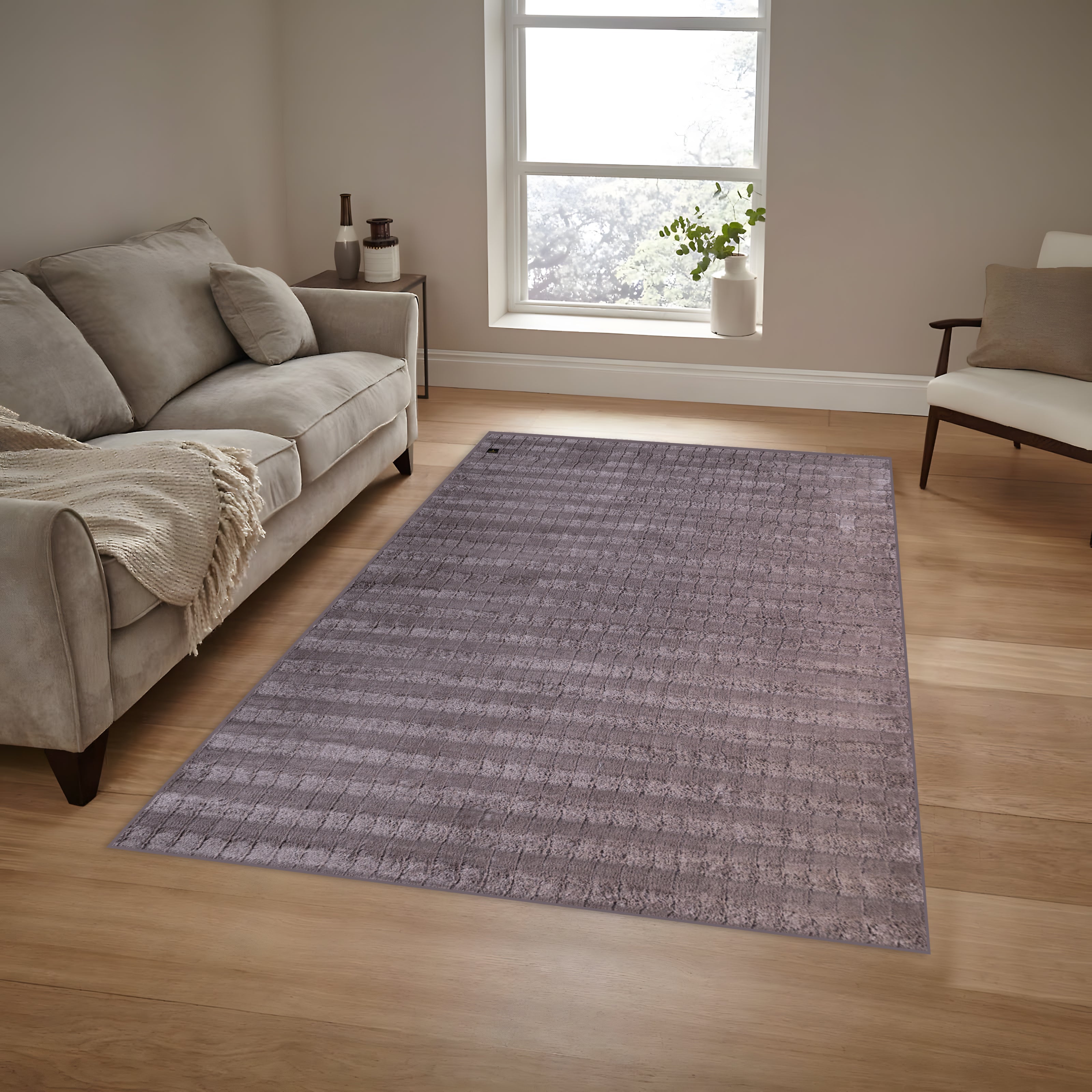 square velvet Grey carpet