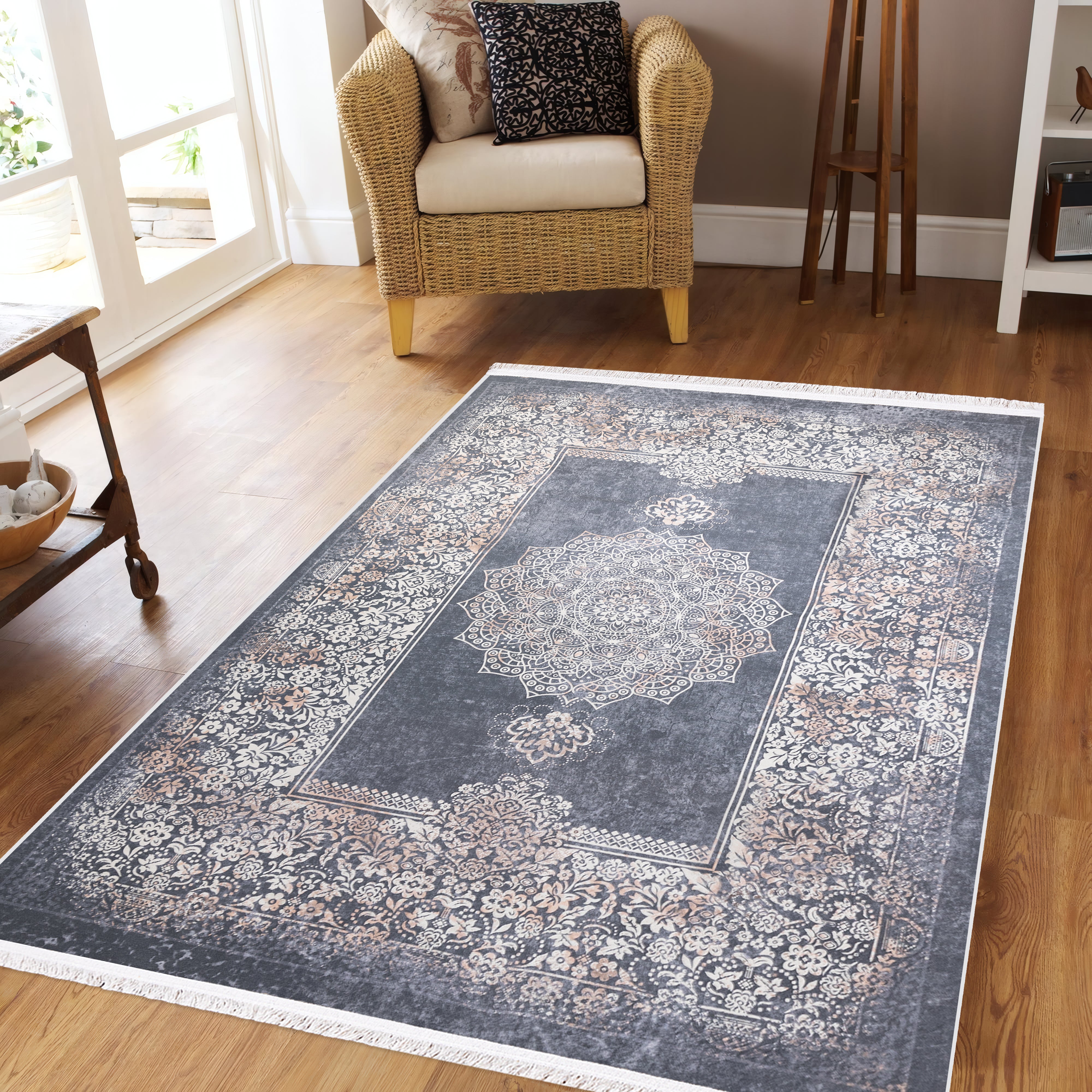 Folklore Carpet - 150cm x 200cm