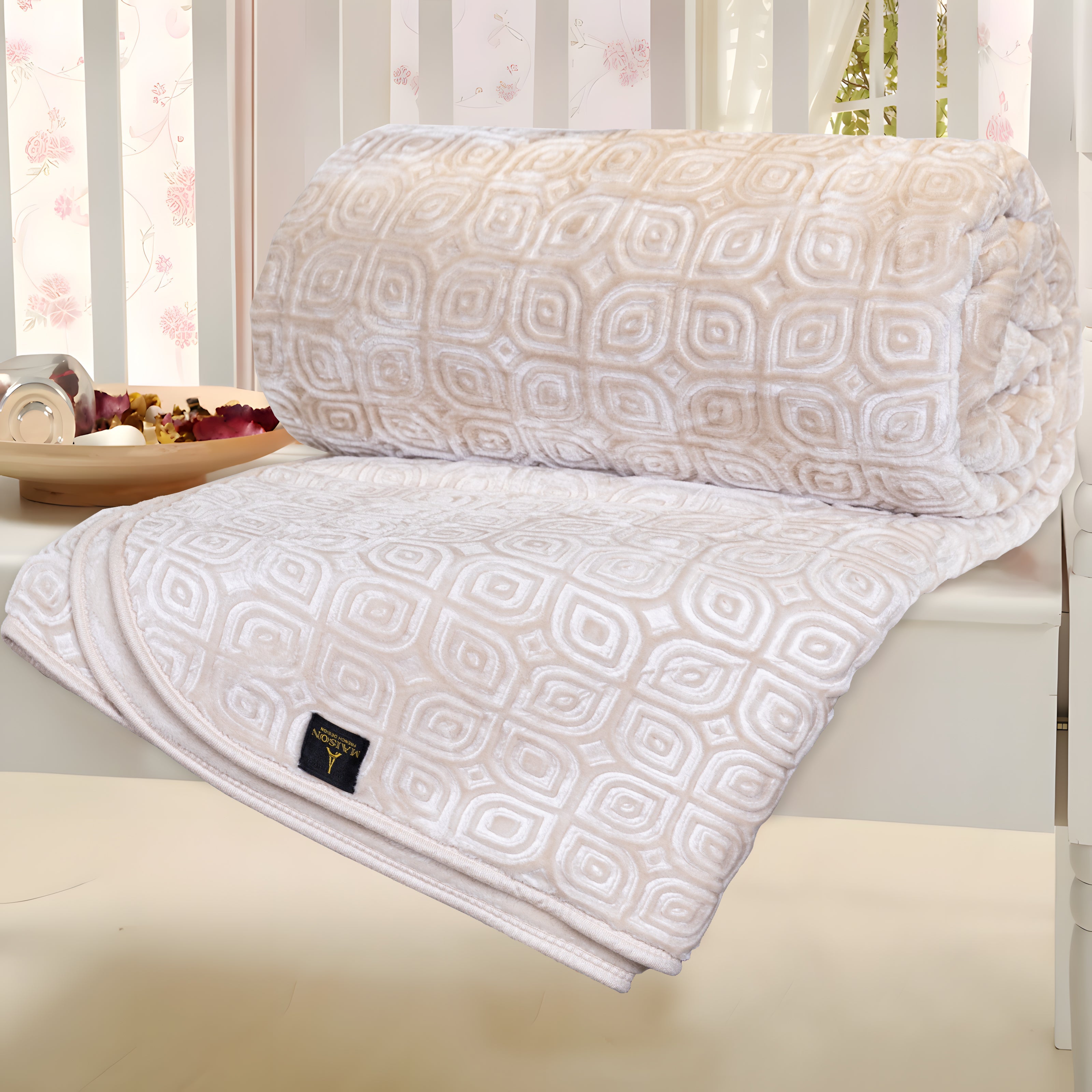 VelvaCloud Blanket (Off-white) 3.6KG
