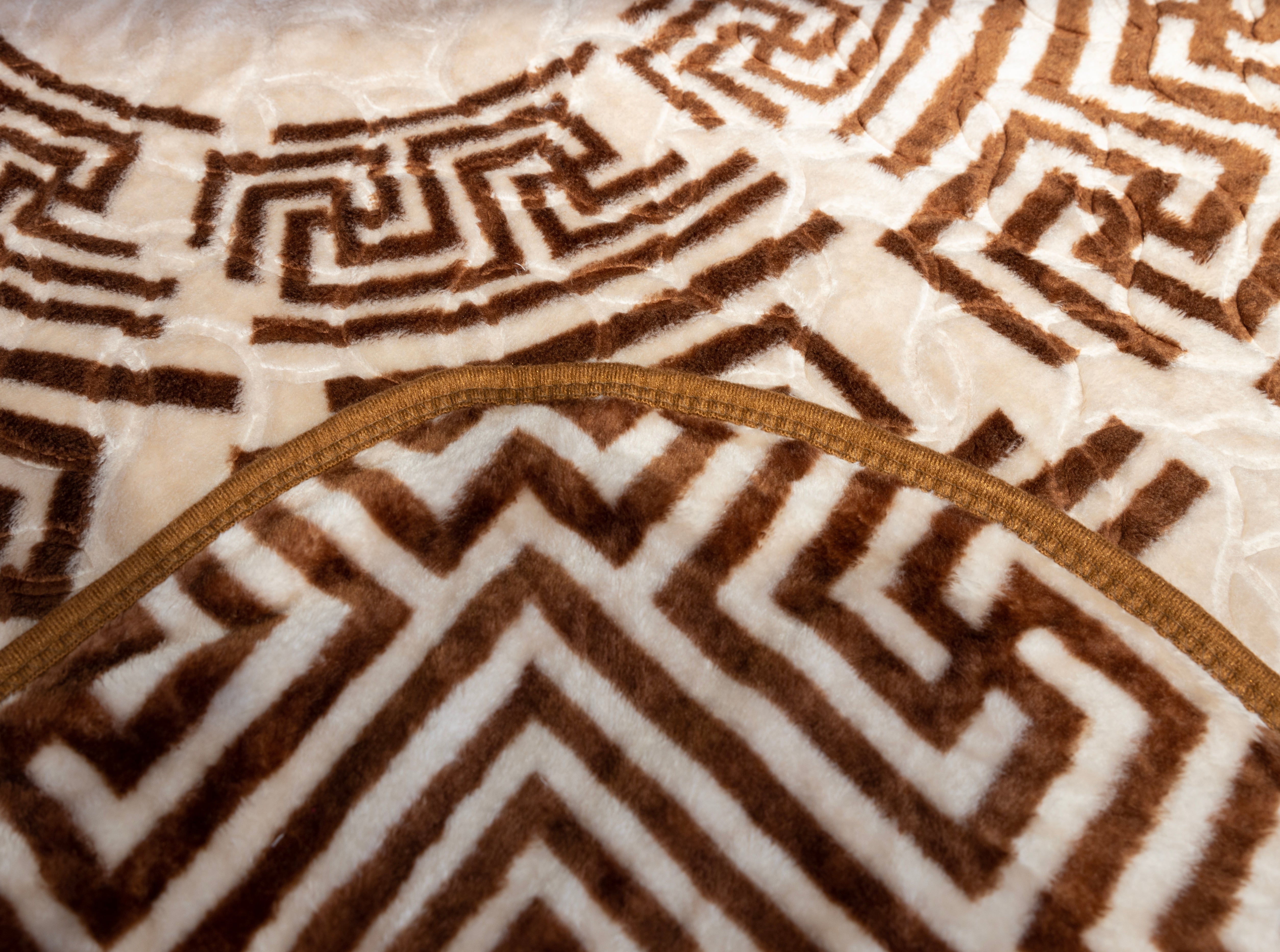 Blanket Printed French Design (Brown)