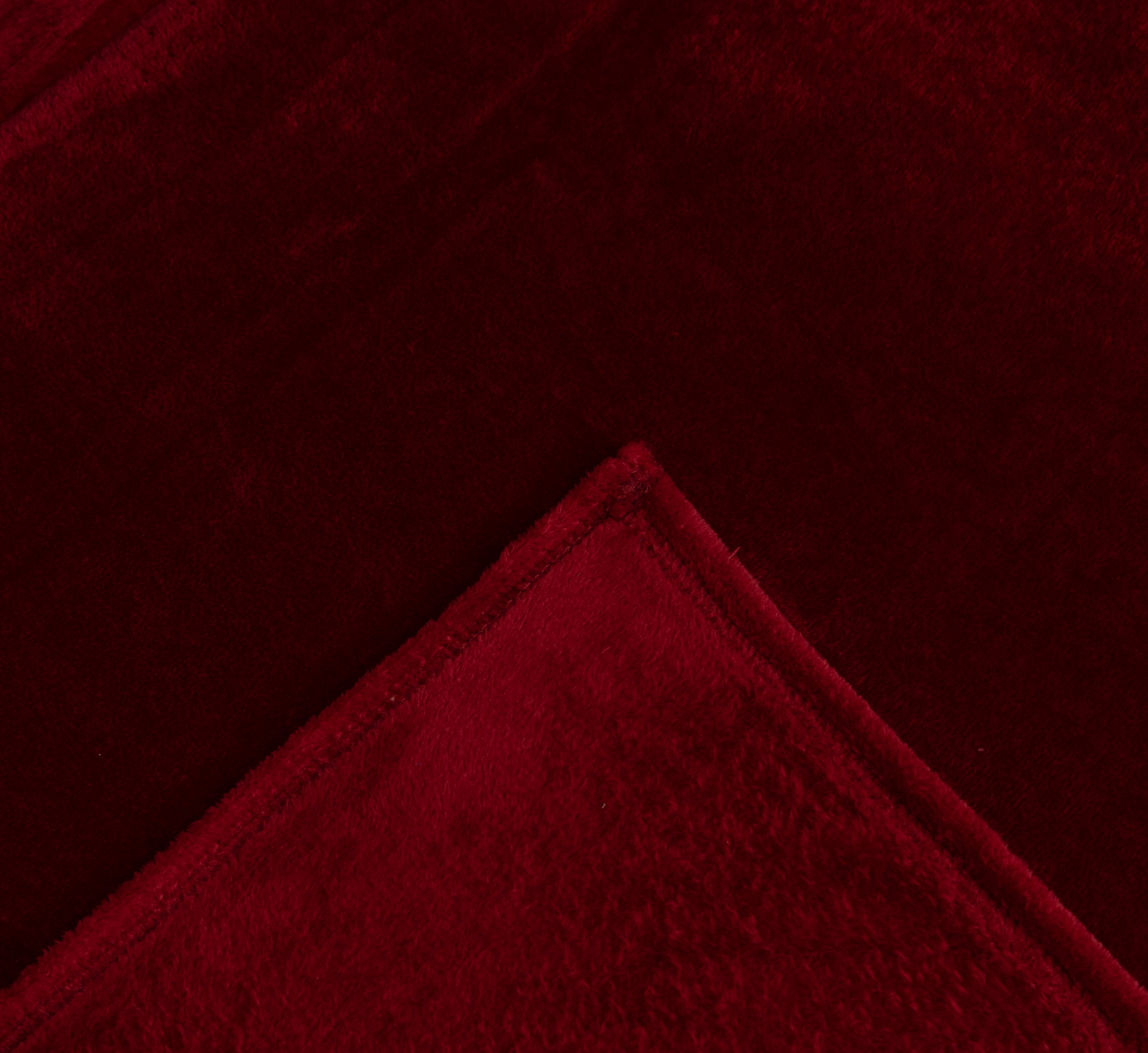Flannel Fleece Throw Blanket (Dark Red)