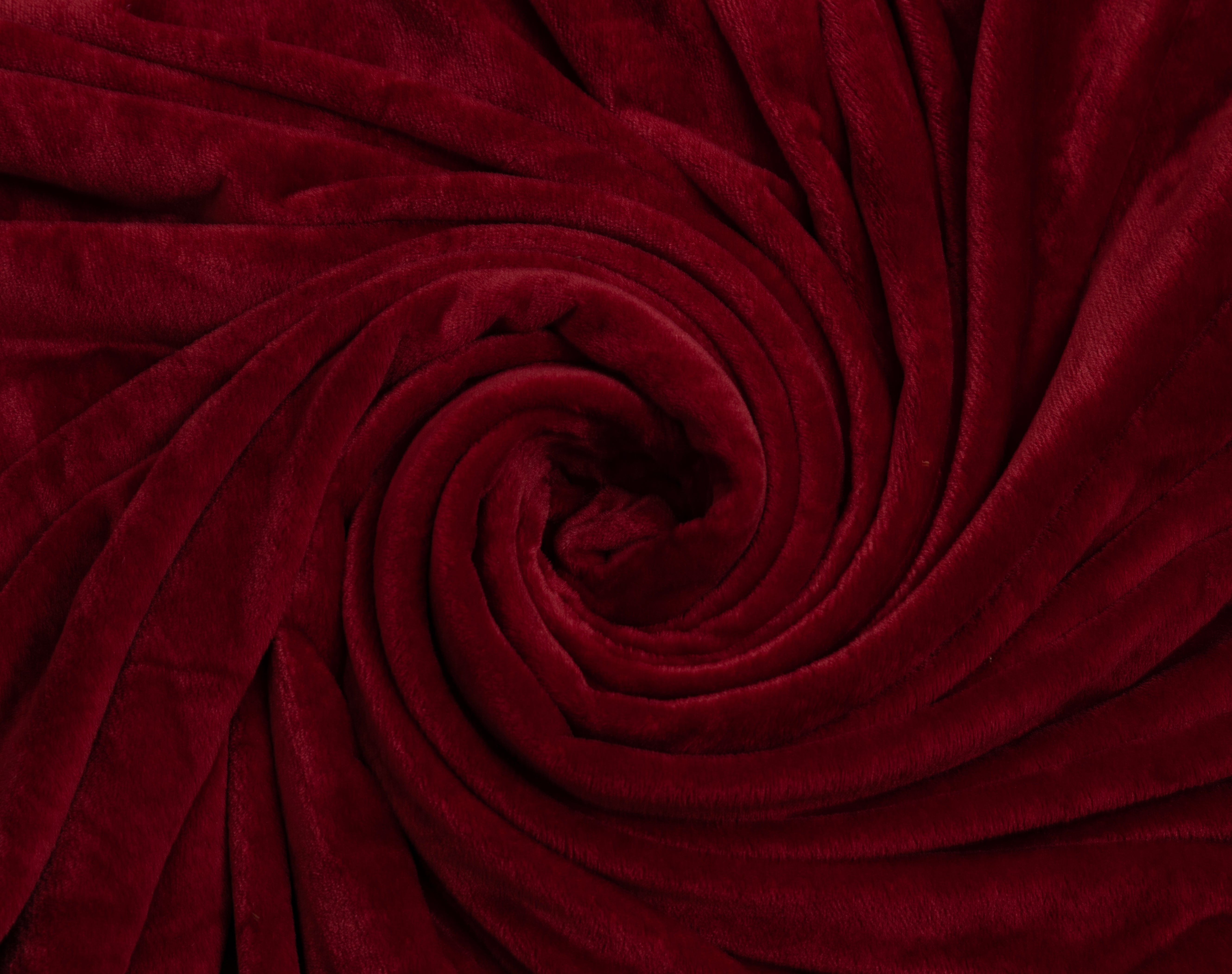 Flannel Fleece Throw Blanket (Dark Red)