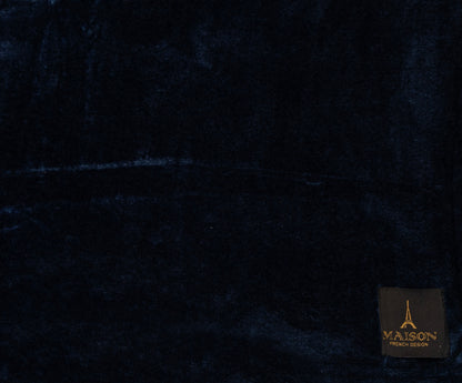 Flannel Fleece Throw Blanket (Dark Blue)