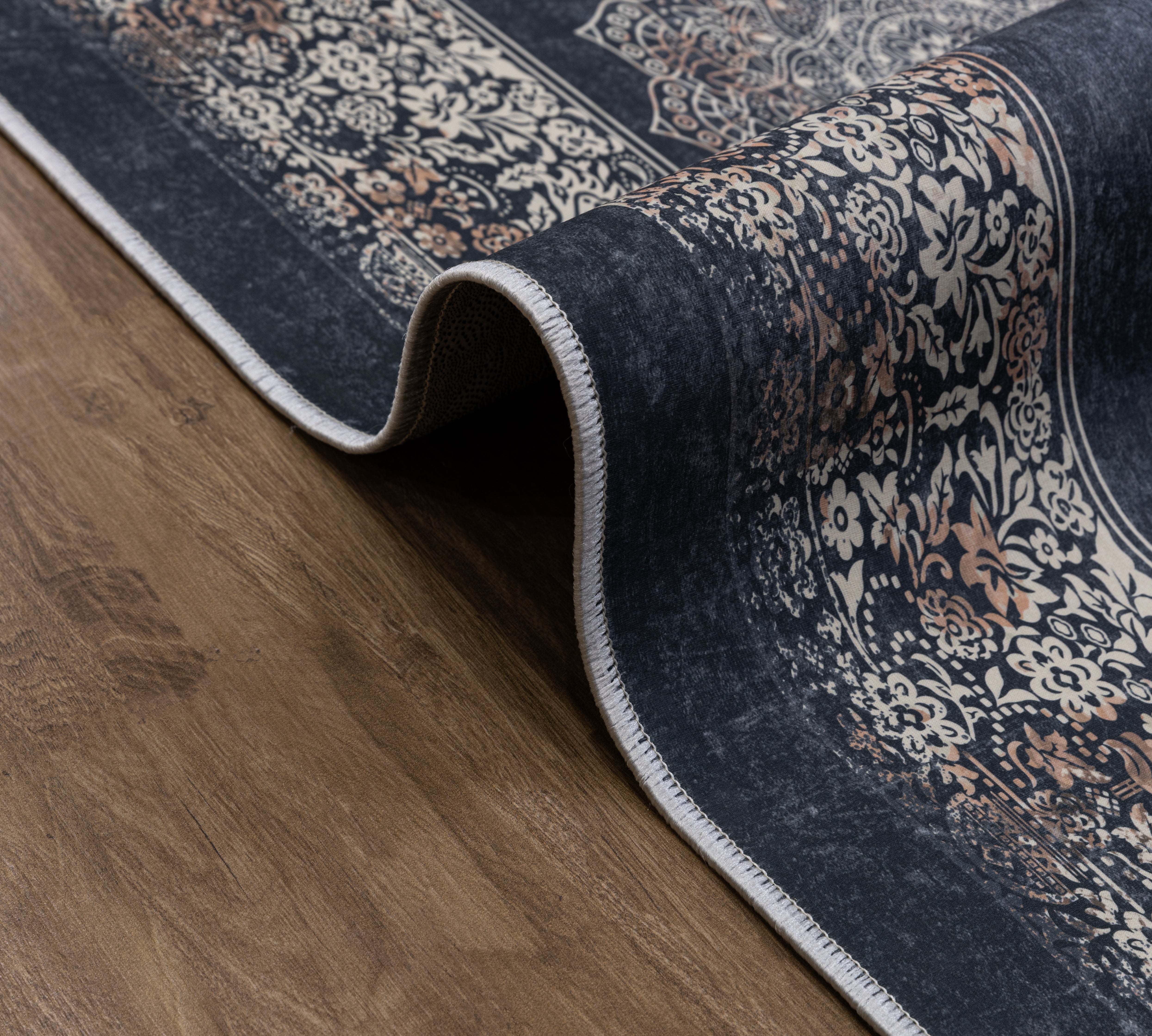 Folklore digital corridor carpet (1x4)