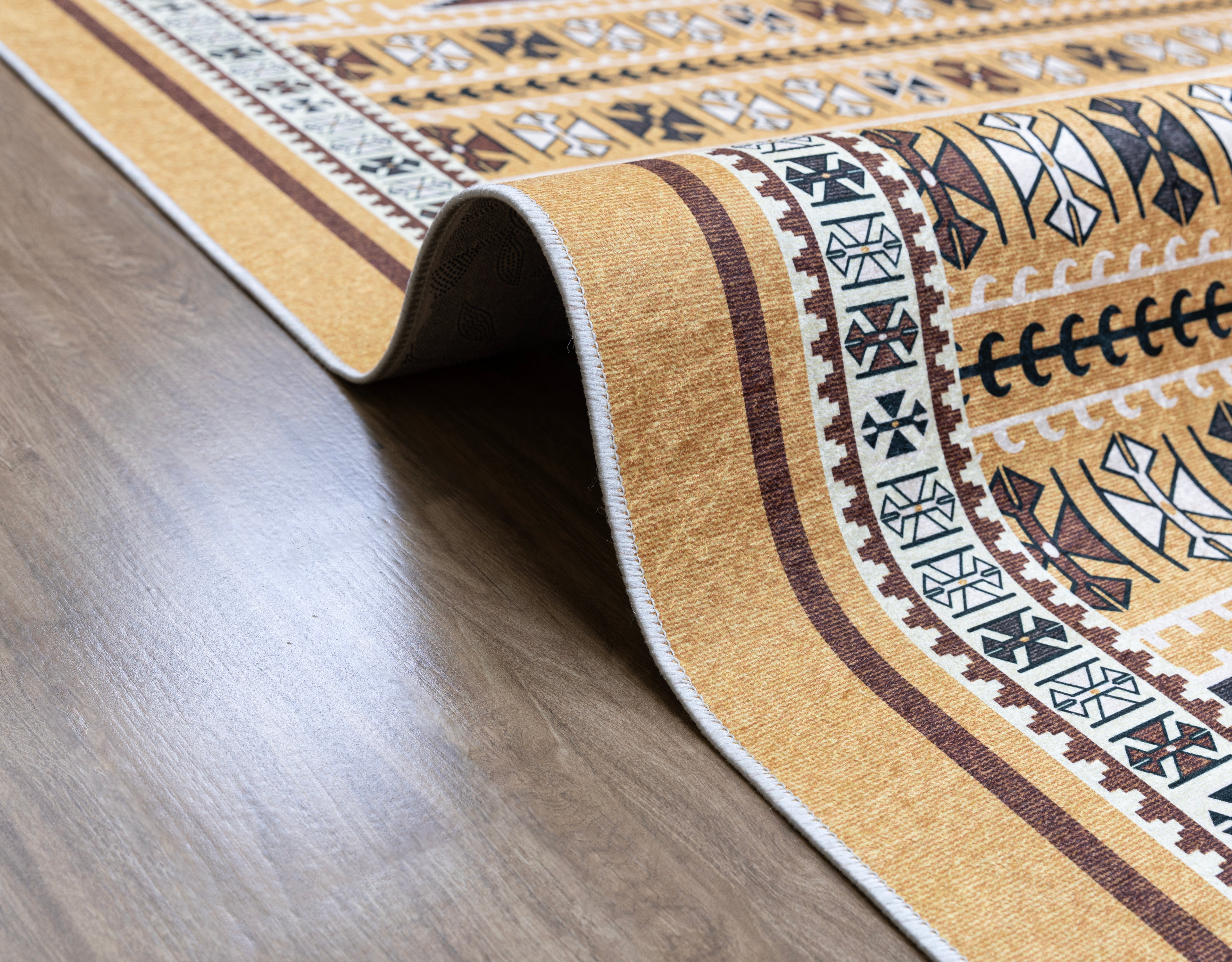 Classic Spirit (Yellow) Carpet - 150cm x 200cm