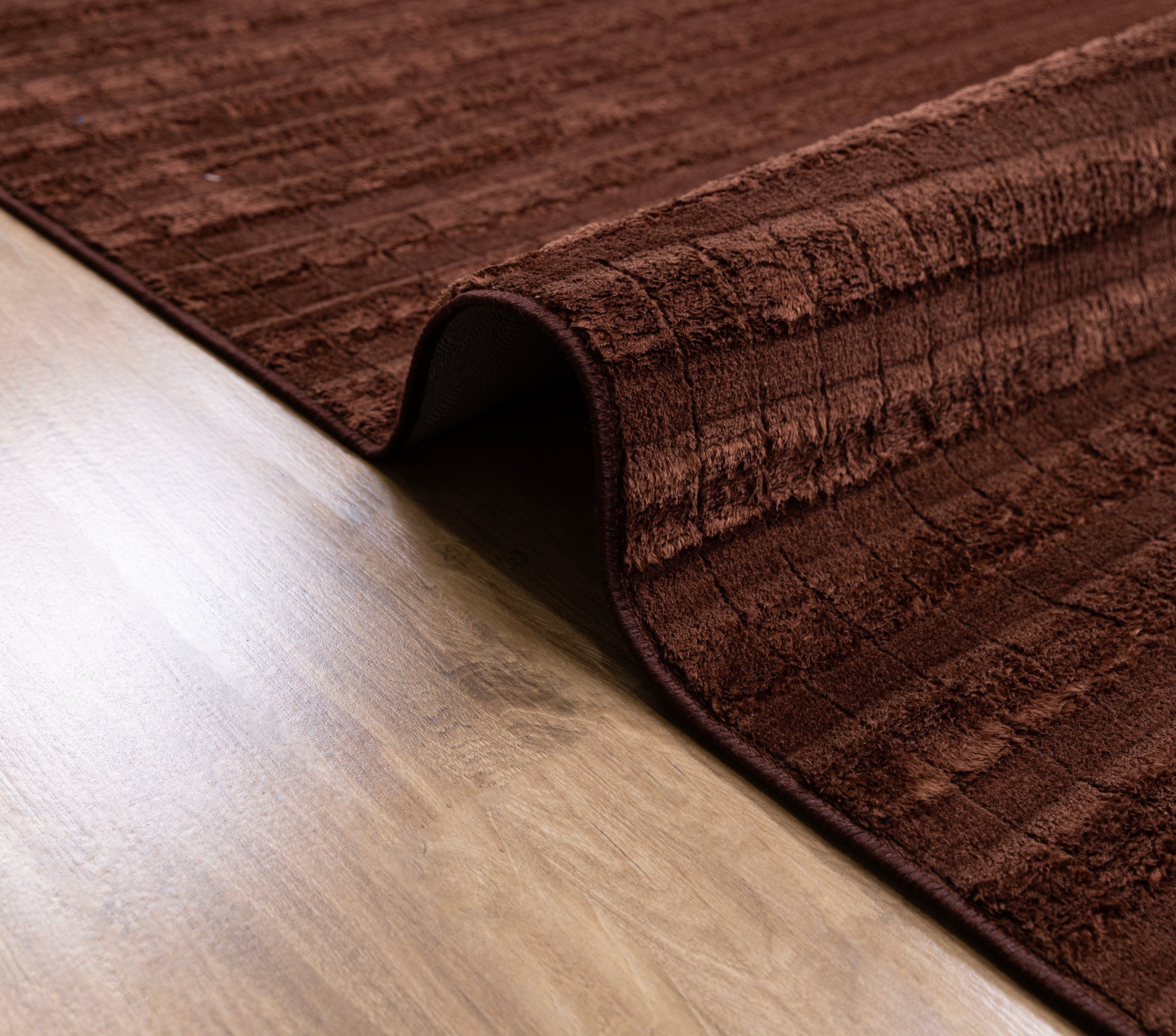 square velvet Brown