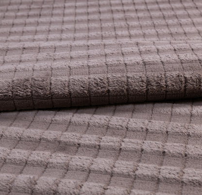 square velvet Grey carpet