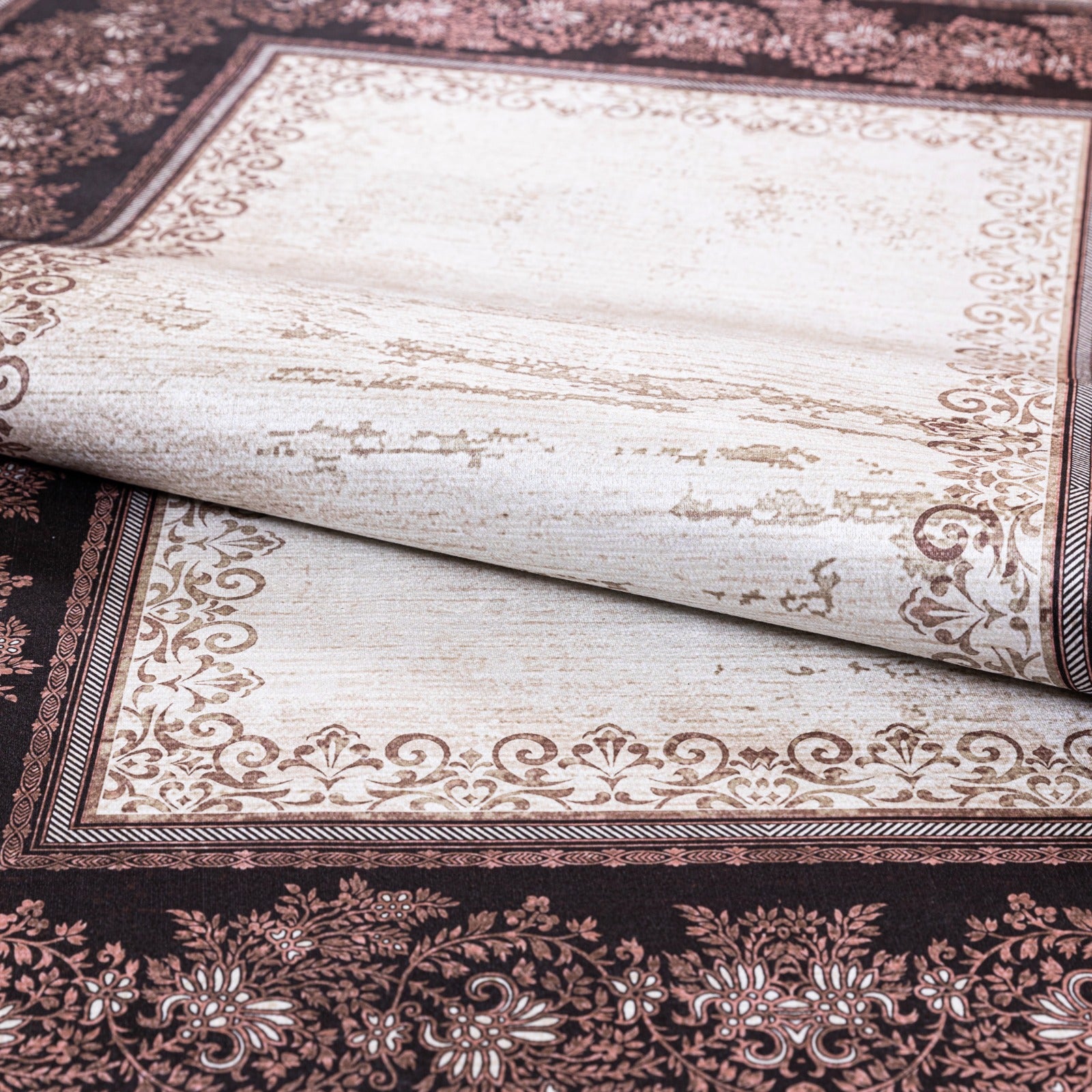 Kingdom Serenity Mat Set