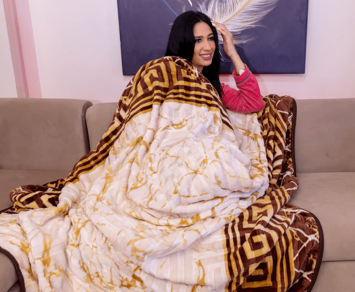 Artistic Printed Blanket (Brown)