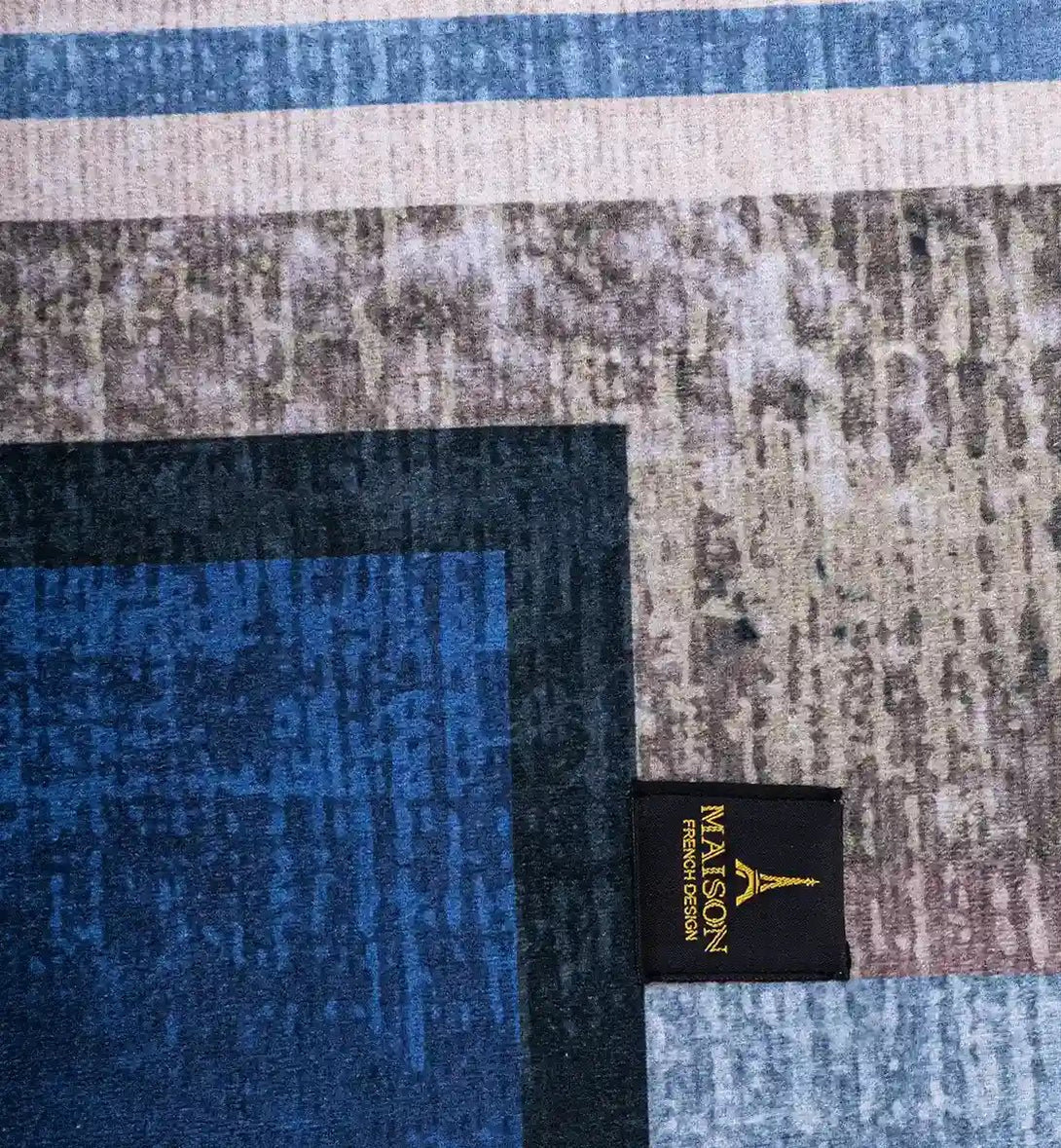 Blue Harmony Digital corridor carpet - La Maison