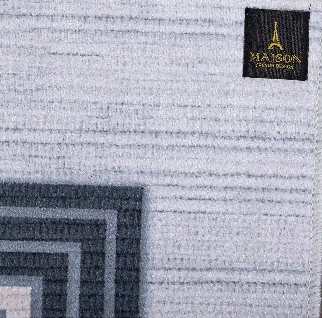 Elara Mat (150cm x 200cm) - La Maison