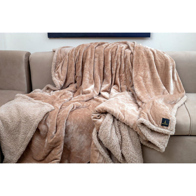 pebblesoft faux fur blanket