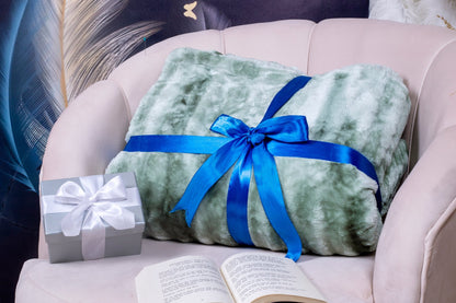 Sherpa Luxe Blanket (Mint Green)